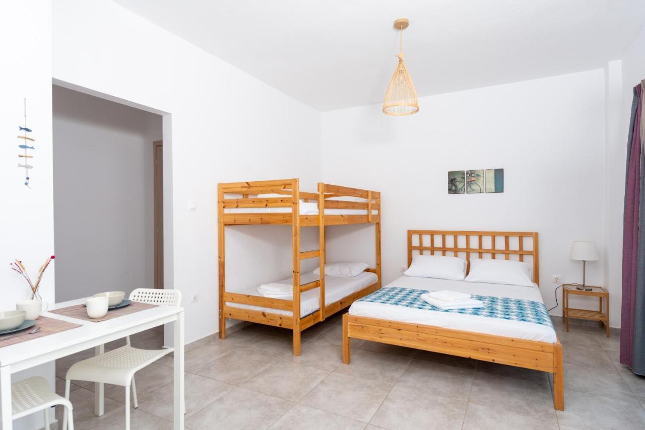 Avli Apartments Pyrgadikia Exterior photo