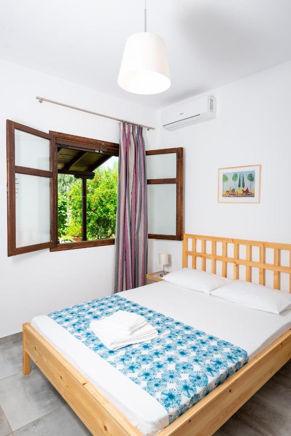 Avli Apartments Pyrgadikia Exterior photo